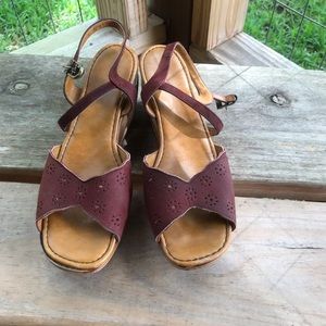 Vintage 7 1/2 4A yo-yo shoes.